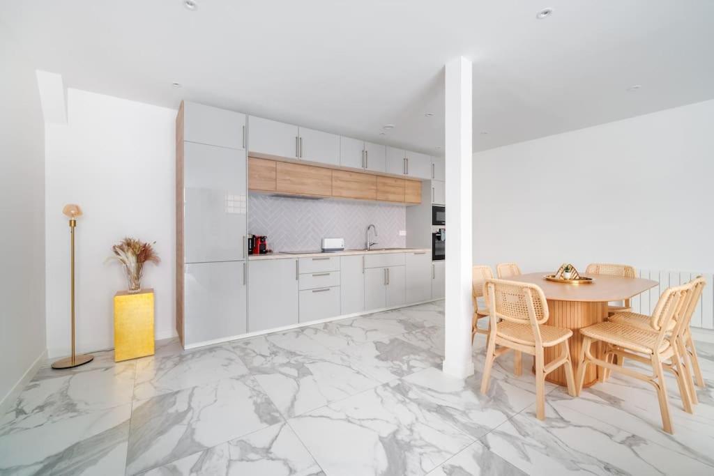 Beautiful Flat For 6 People #6 Lejlighed Asnières Eksteriør billede