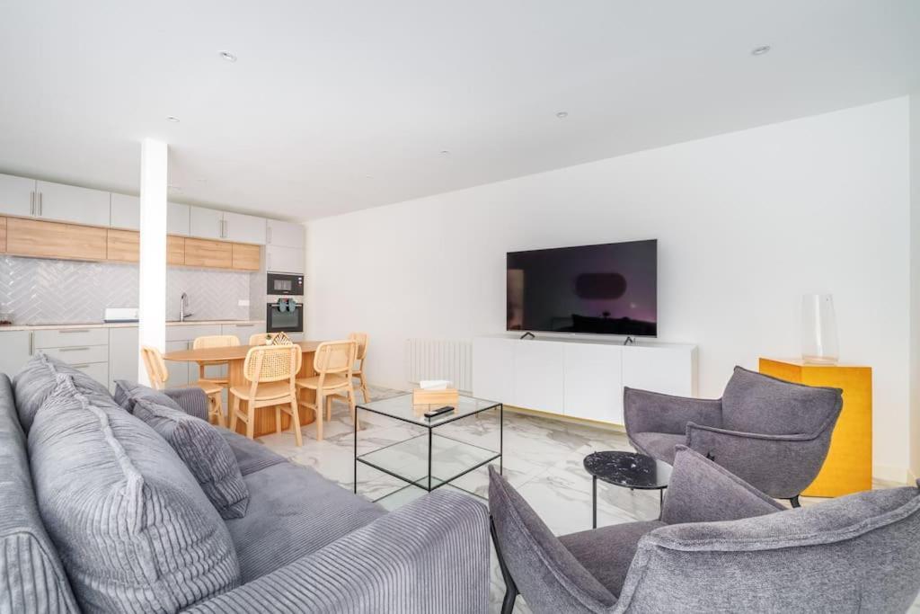 Beautiful Flat For 6 People #6 Lejlighed Asnières Eksteriør billede